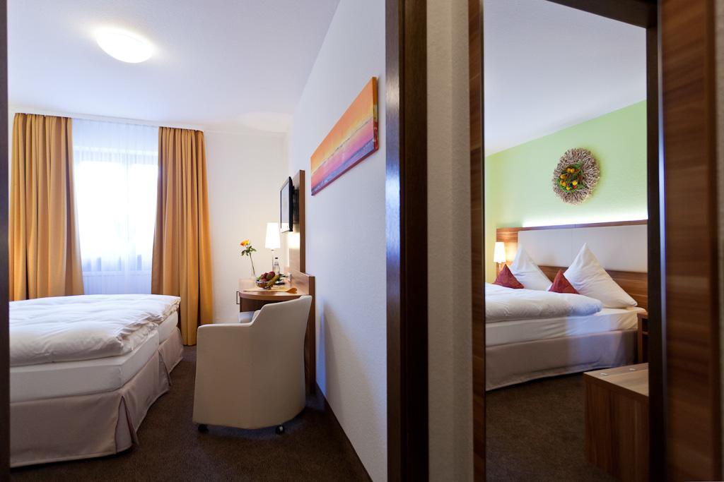 Hotel-Gasthof Zur Sonne Pappenheim Dış mekan fotoğraf