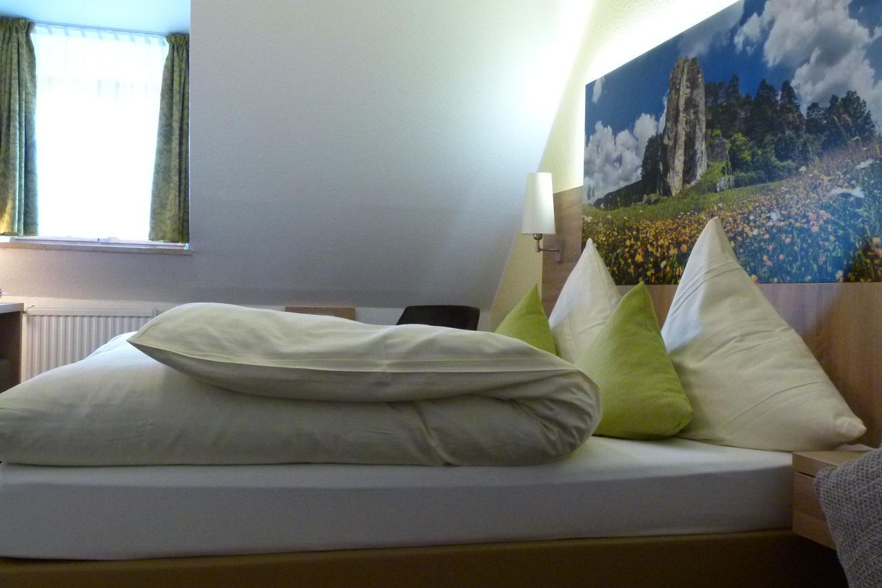 Hotel-Gasthof Zur Sonne Pappenheim Dış mekan fotoğraf